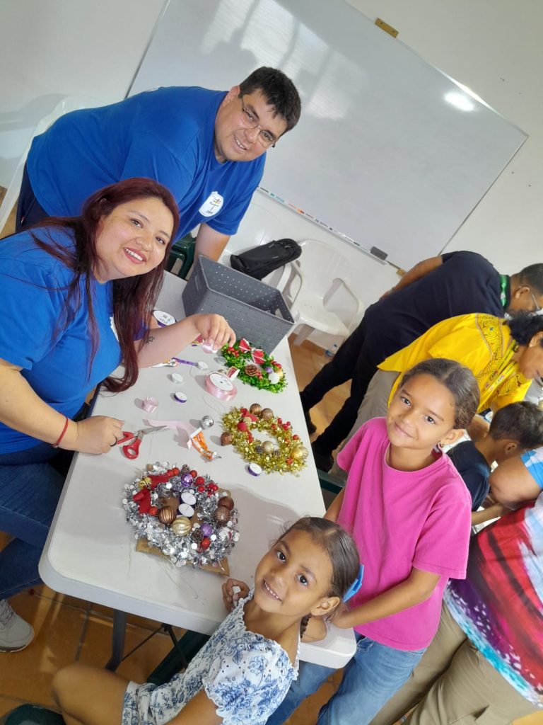 25.- Experiencia Misionera - Gabriela y Rodolfo (FAMIS)